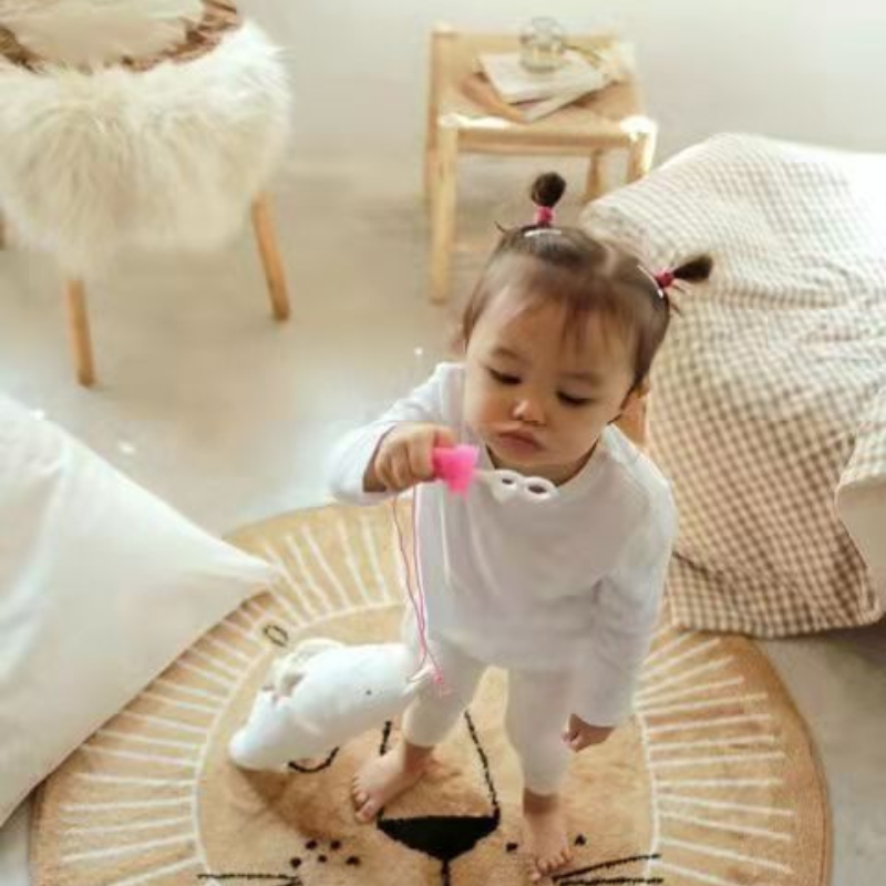 Alfombra Redonda Leoncito pa' la Pieza de los Niños, Bien Gruesa y en Varios Tamaños